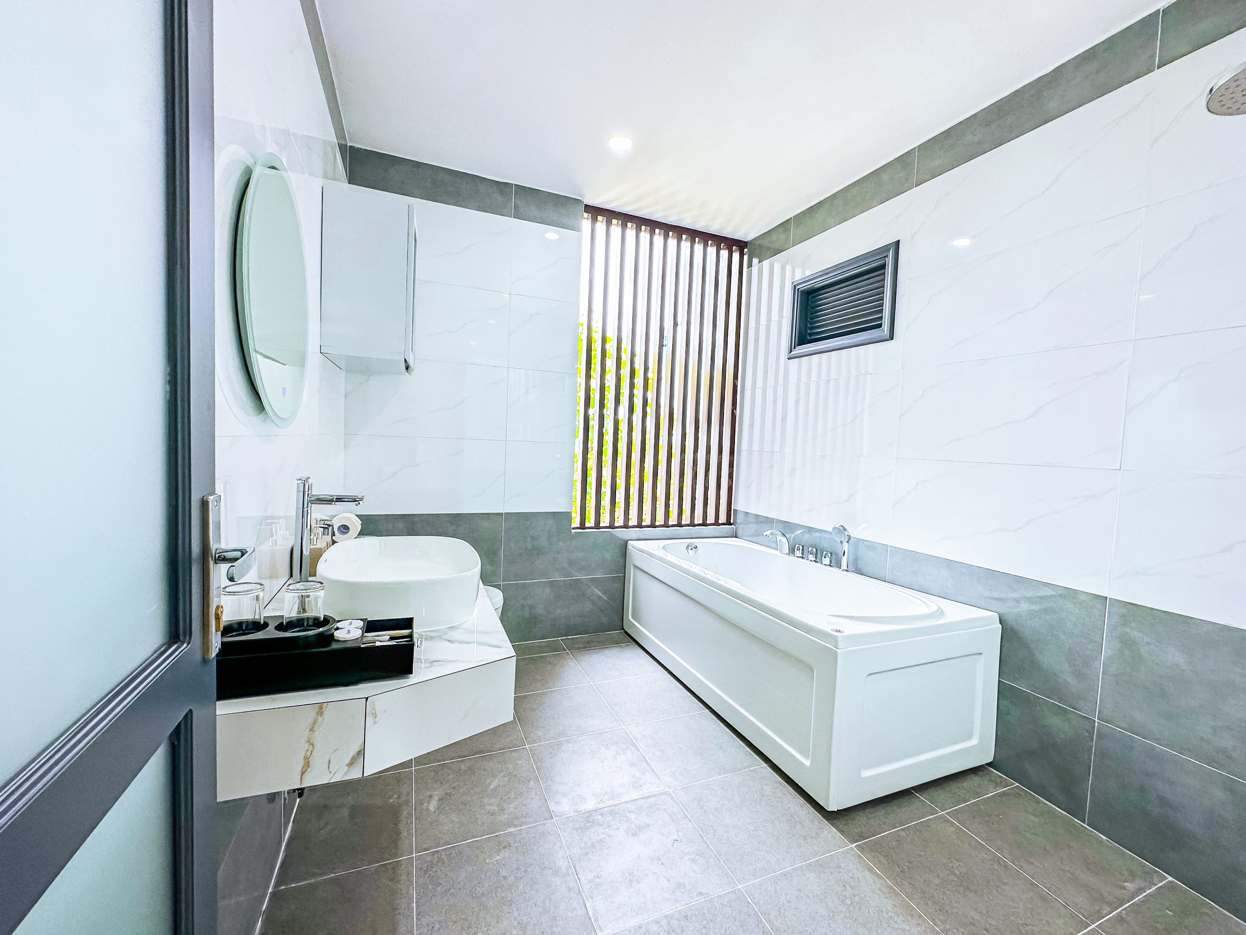 room lagi ocean home 13 scaled